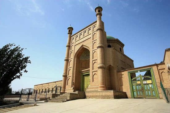 Kucha Mosque-Xinjiang Travel