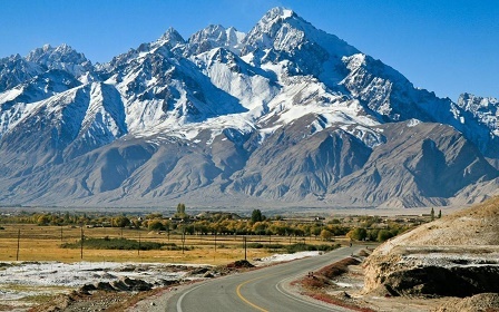 Overland to Pakistan from Khunjerab Pass Kashgar