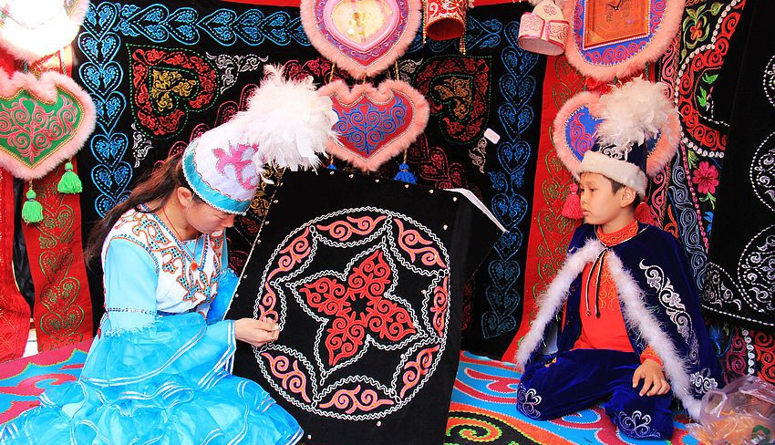 kazak-people-life.jpg